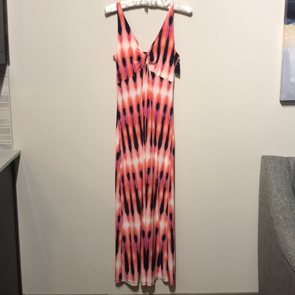 Dresses & Skirts - Summer Travel Printed Maxi Dress NWT Jersey